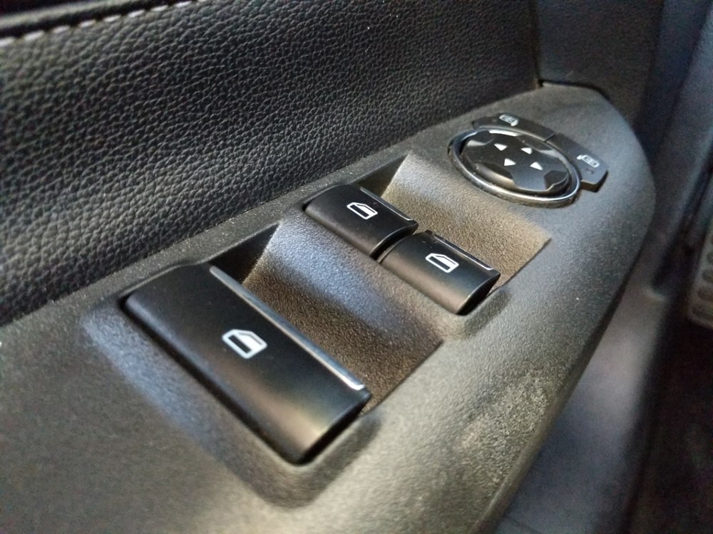 2017 Ford Mustang - Driver Power Windows/Lock Control