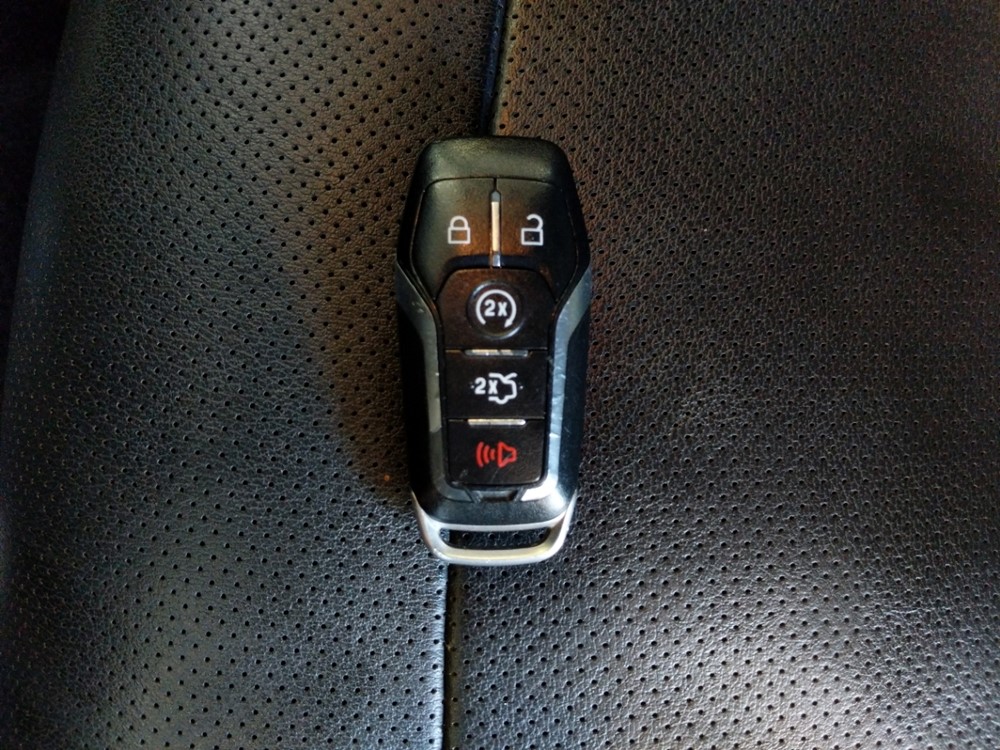 2017 Ford Mustang - Keys