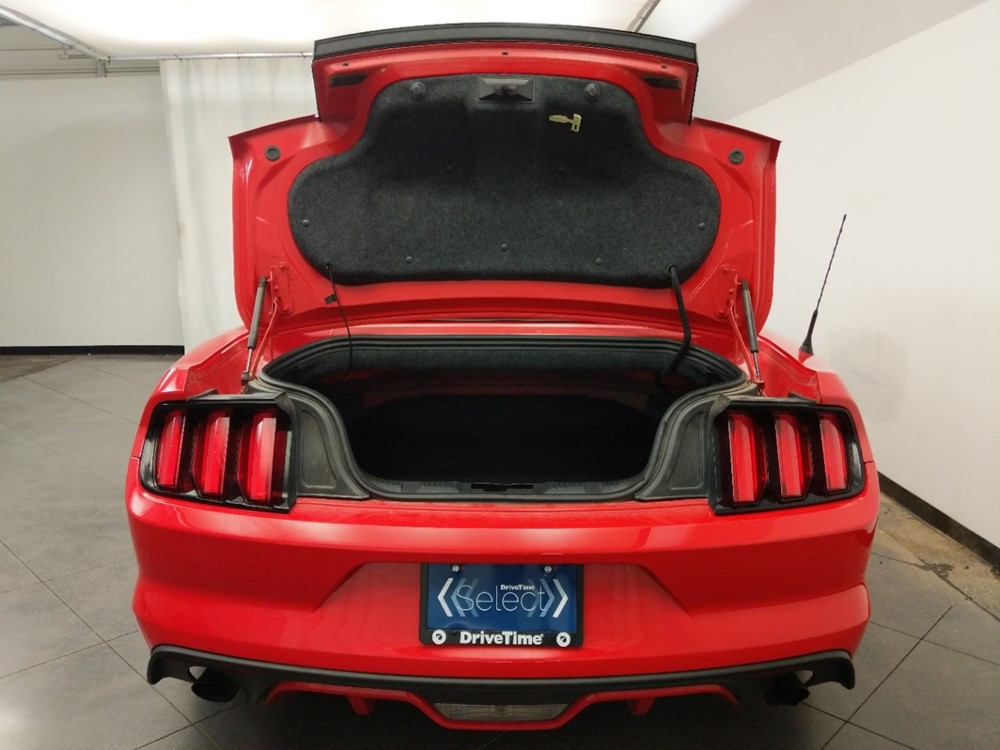 2017 Ford Mustang - Trunk