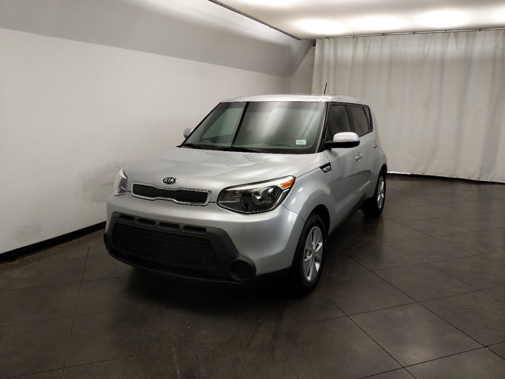 2016 Kia Soul - Driver Front Hood