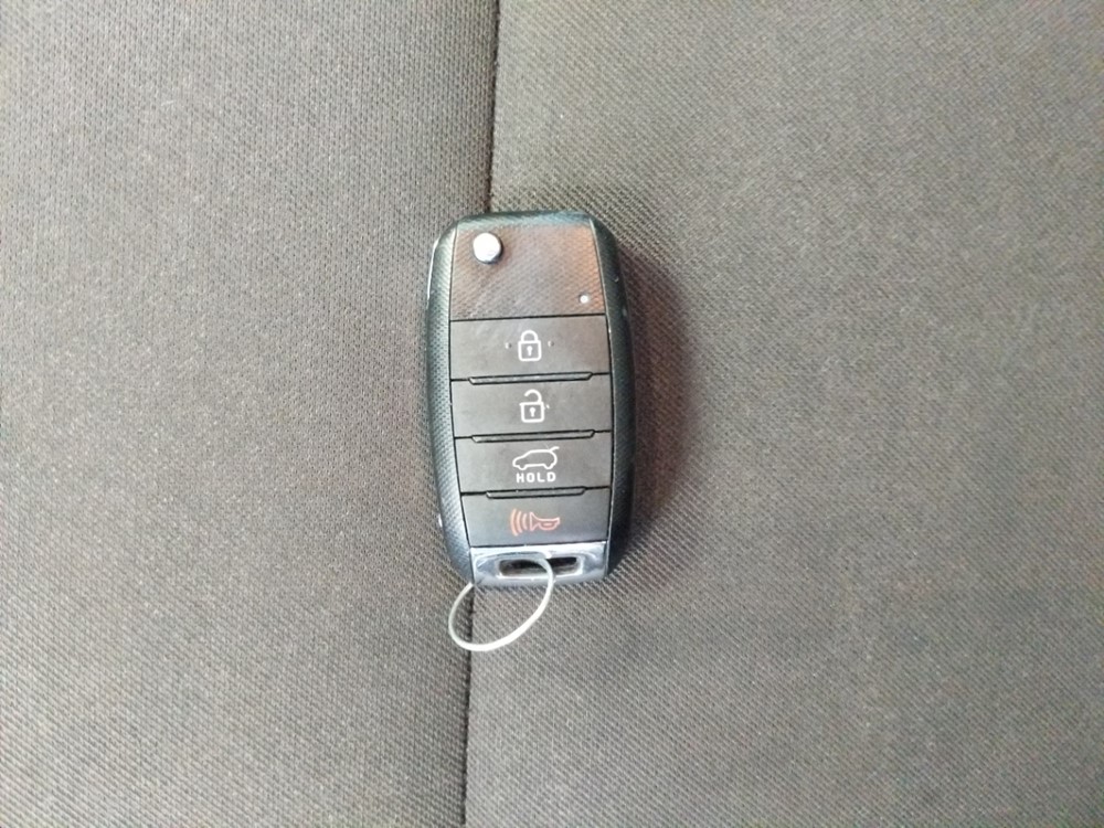 2016 Kia Soul - Keys