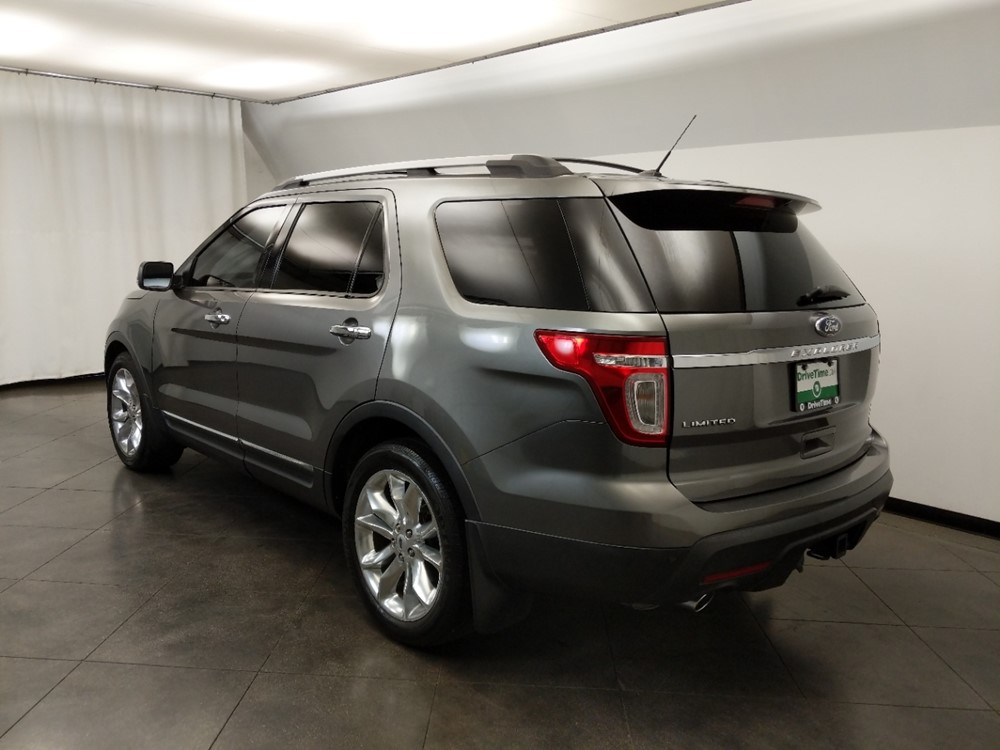 2012 Ford Explorer - Driver Rear Bumper