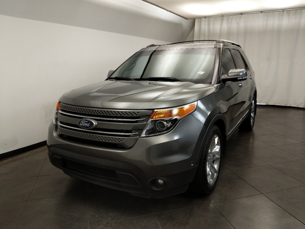 2012 Ford Explorer - Driver Front Hood