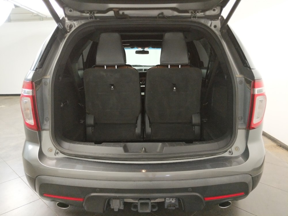 2012 Ford Explorer - Trunk