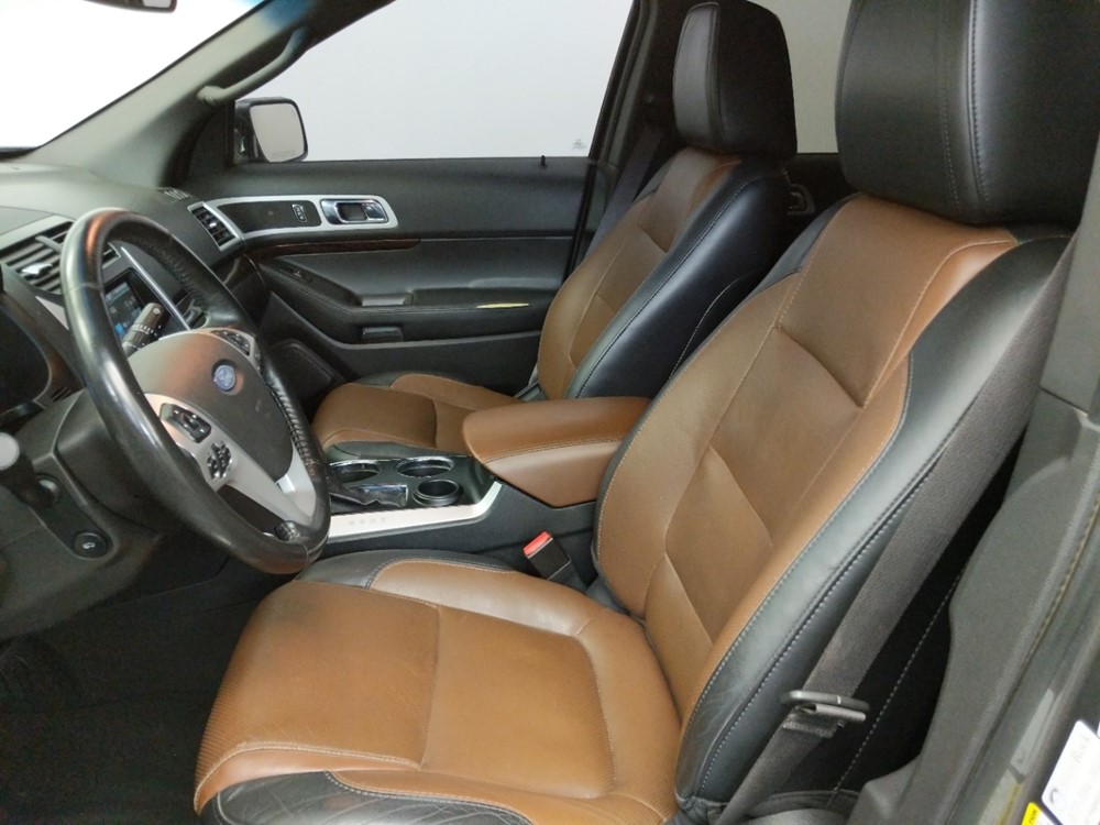 2012 Ford Explorer - Driver Front Seat