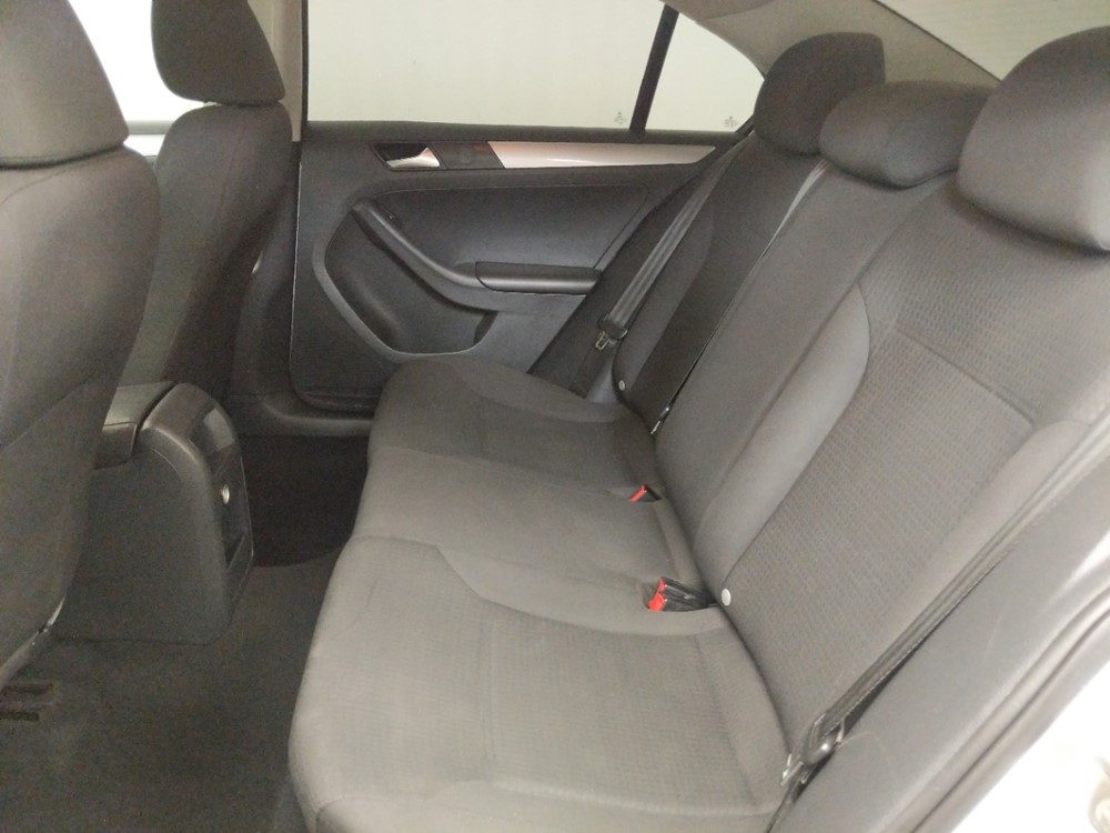 2015 Volkswagen Jetta - Driver Rear Seat