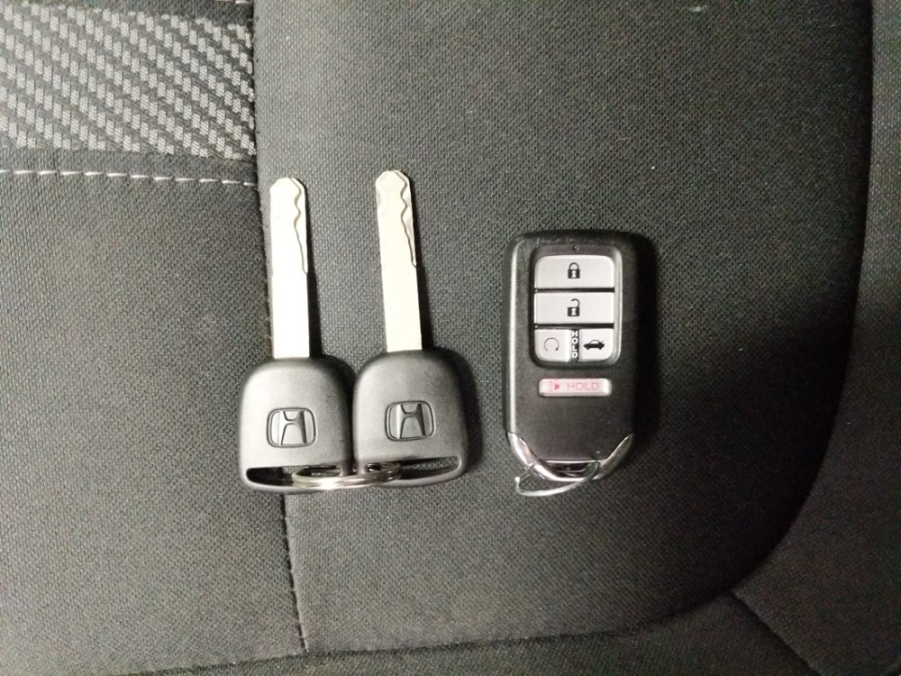 2017 Honda Civic - Keys