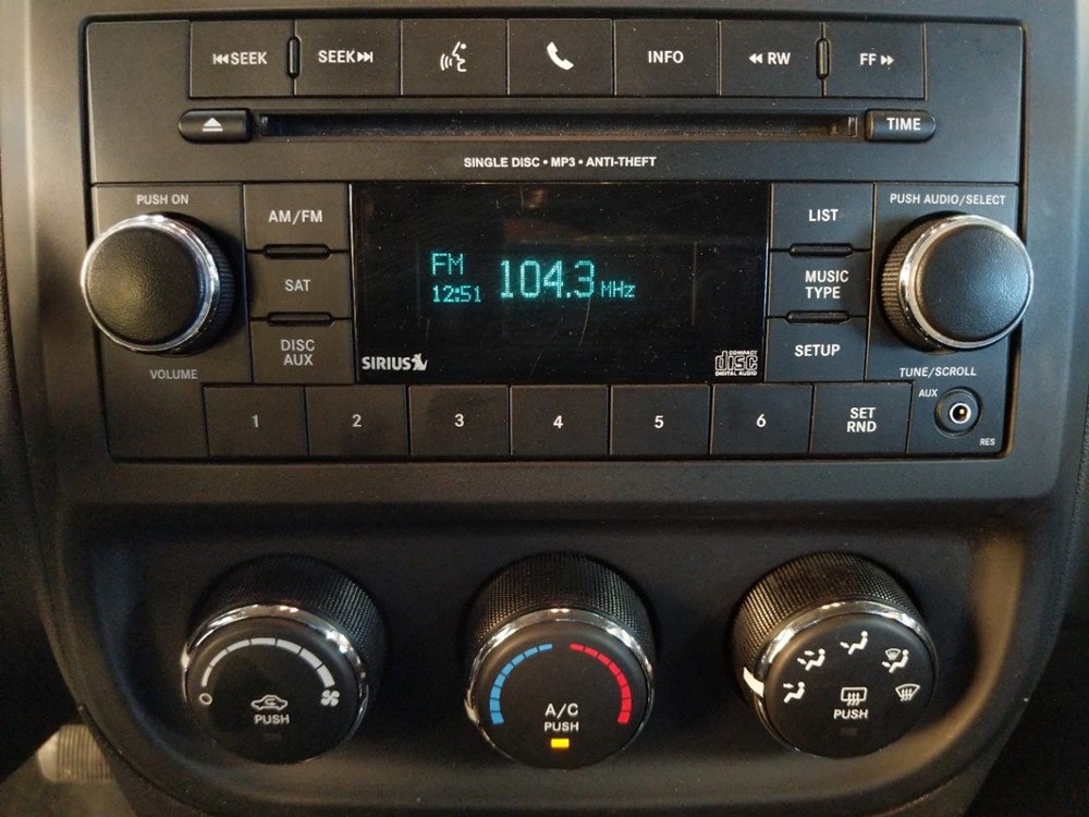 2017 Jeep Patriot - Stereo Package
