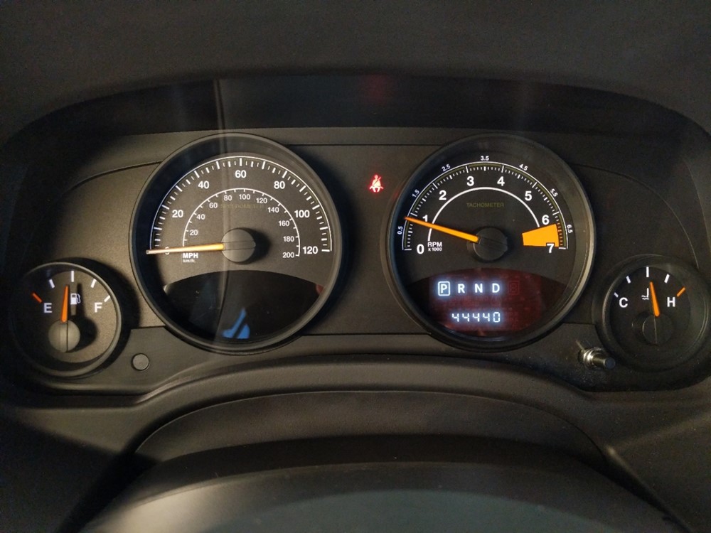 2017 Jeep Patriot - Odometer Close Up