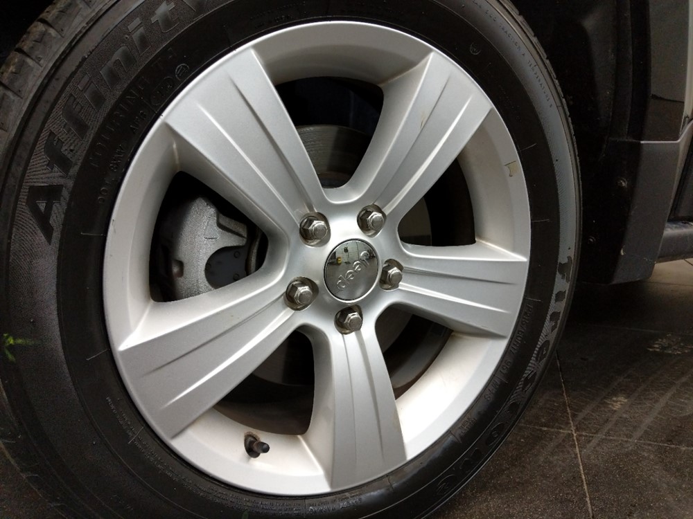 2017 Jeep Patriot - Wheel