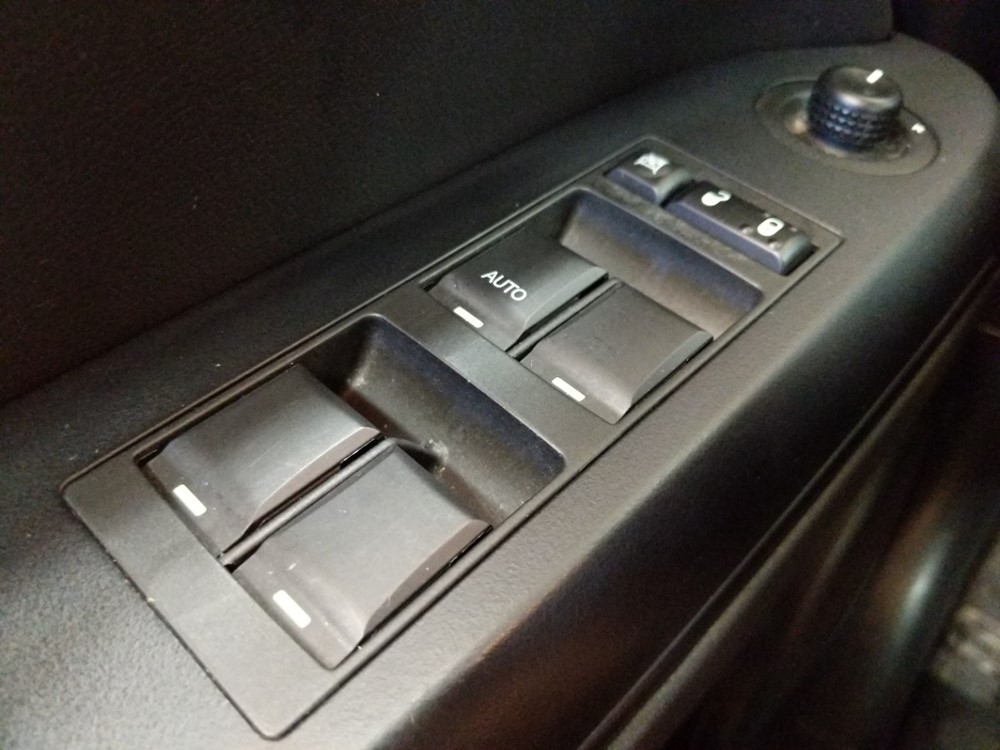 2017 Jeep Patriot - Driver Power Windows/Lock Control