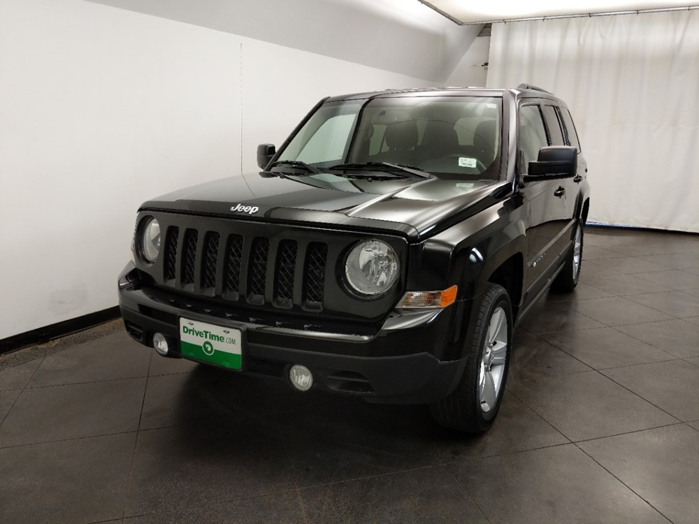 2017 Jeep Patriot - Driver Front Hood