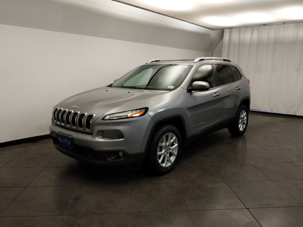 2015 Jeep Cherokee - Driver Front Bumper
