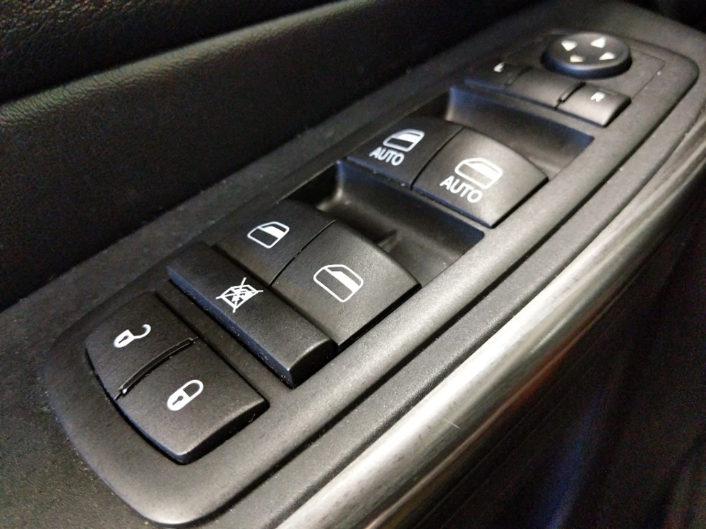 2015 Jeep Cherokee - Driver Power Windows/Lock Control