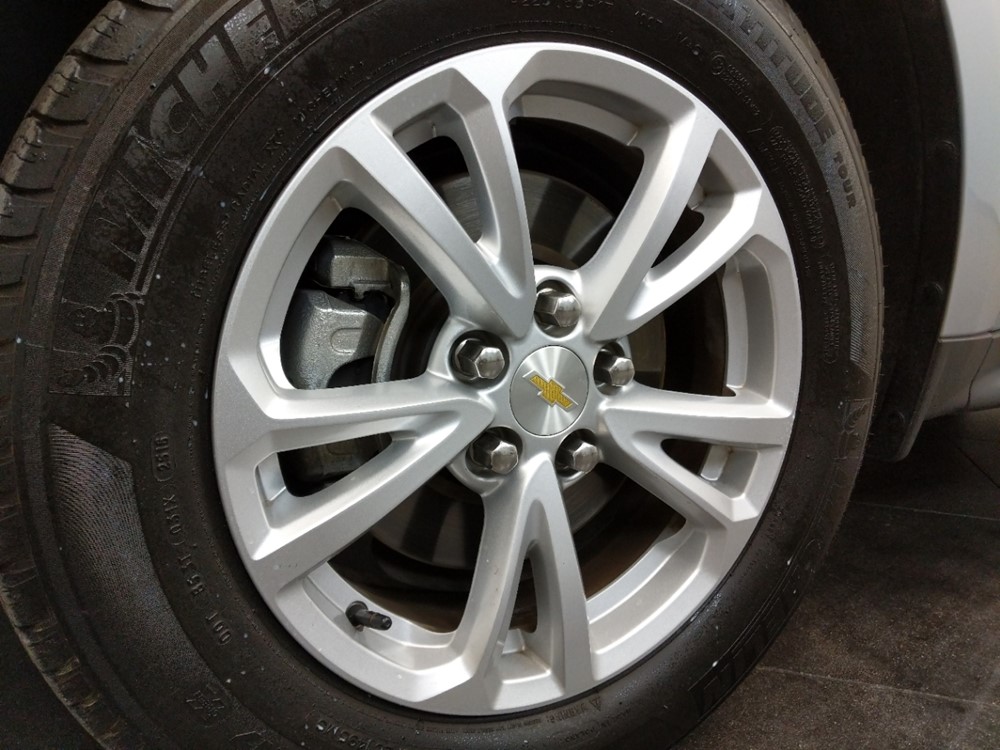 2017 Chevrolet Equinox - Wheel