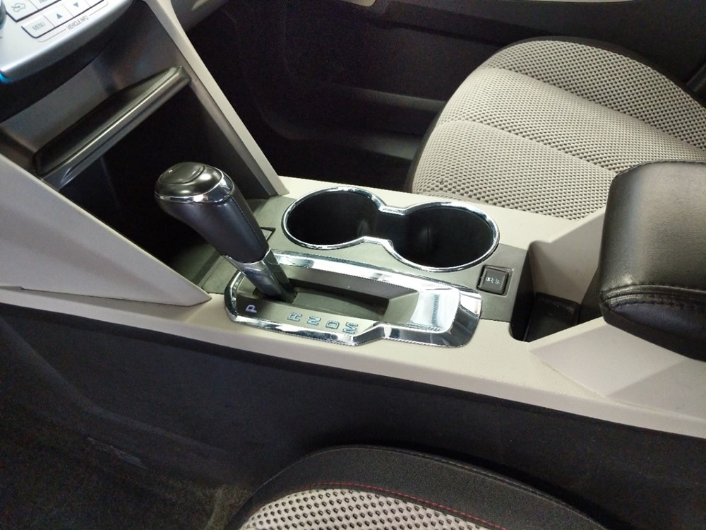 2017 Chevrolet Equinox - Center Console/Cup Holders
