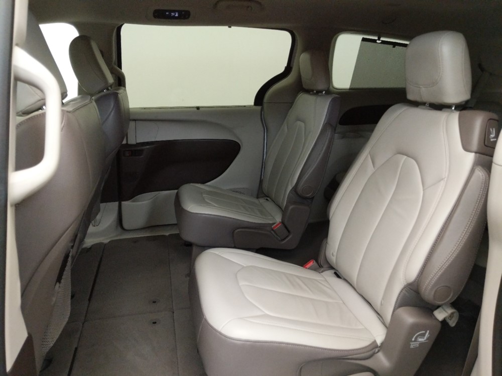 2017 Chrysler Pacifica - Driver Rear Seat