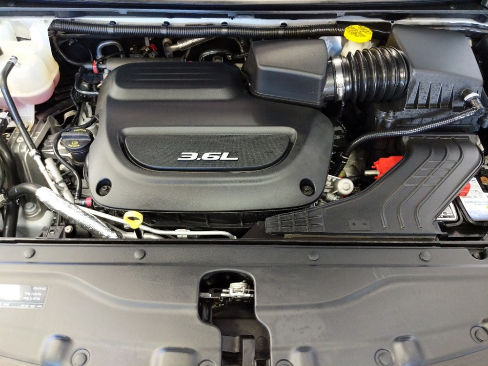 2017 Chrysler Pacifica - Engine