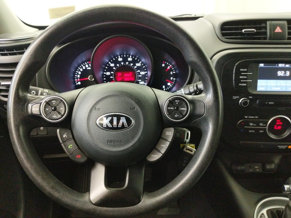 2017 Kia Soul - Driver Dash