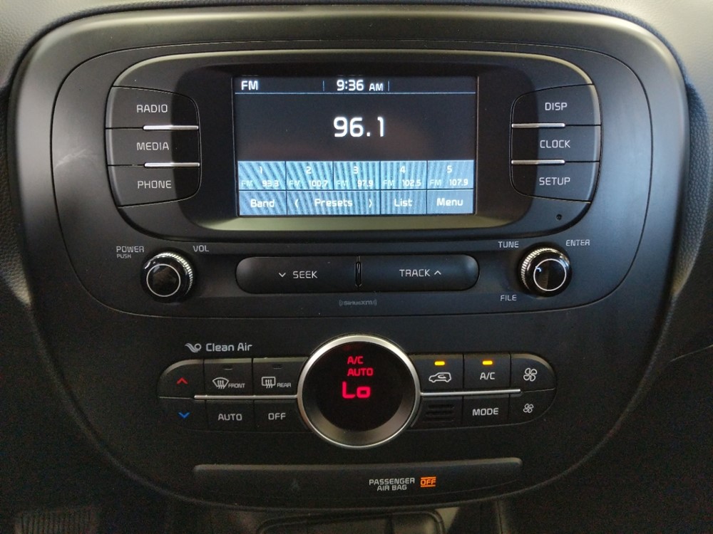 2017 Kia Soul - Stereo Package