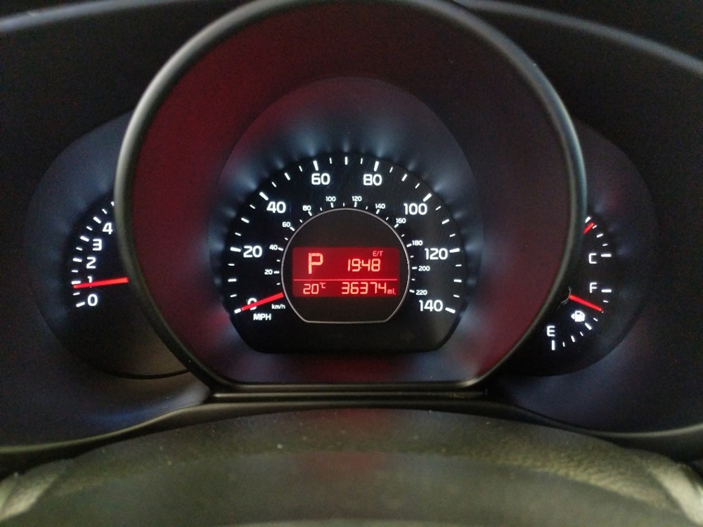 2017 Kia Soul - Odometer Close Up