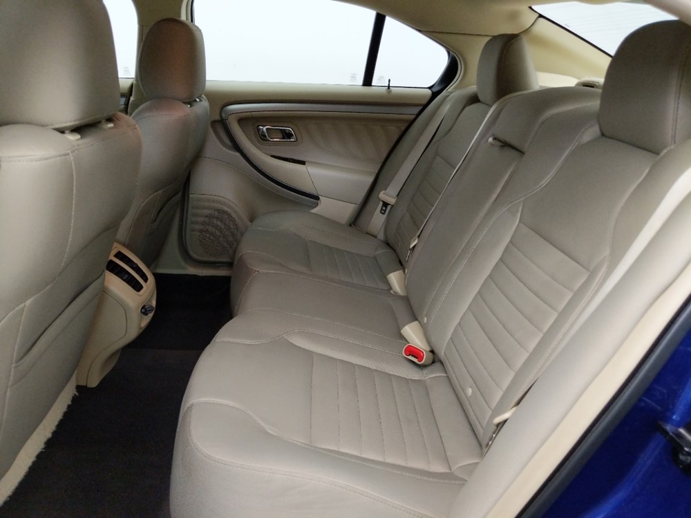 2015 Ford Taurus - Driver Rear Seat