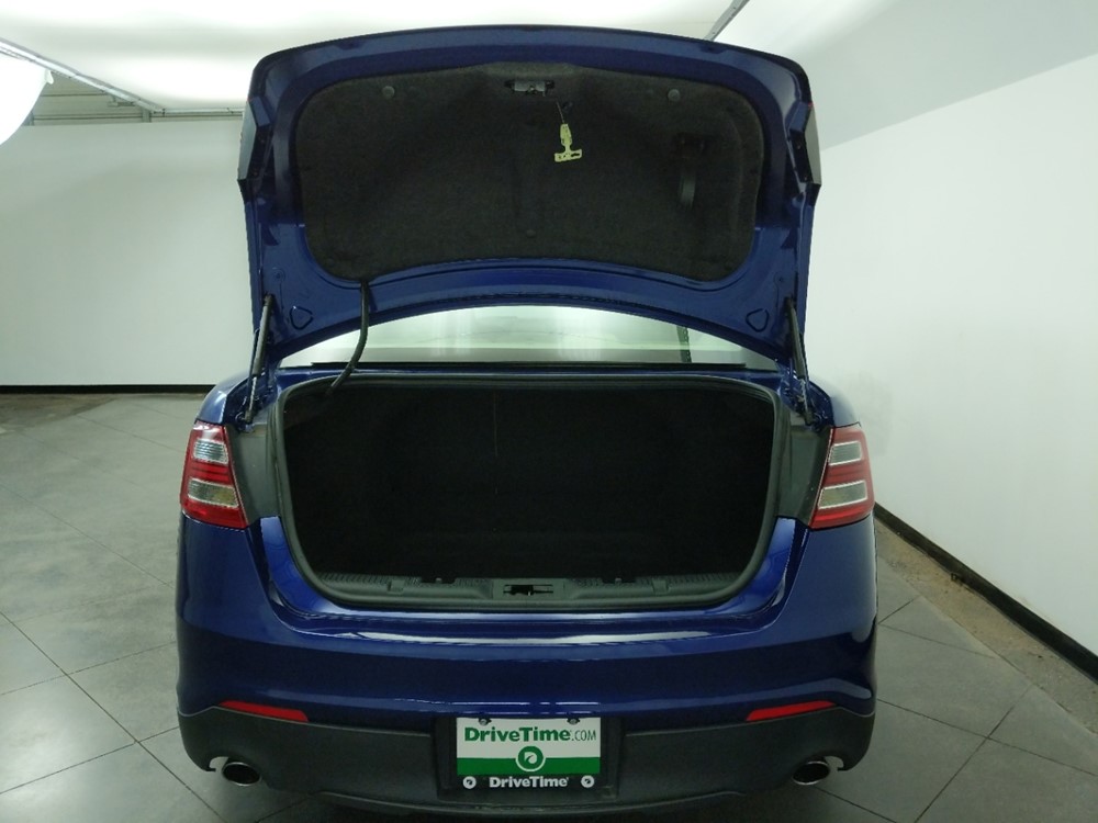 2015 Ford Taurus - Trunk