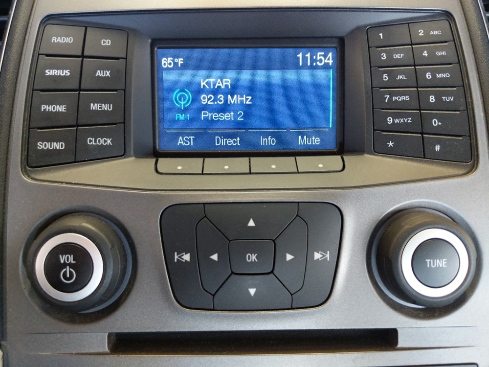 2015 Ford Taurus - Stereo Package