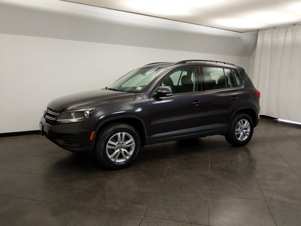 2016 Volkswagen Tiguan - Driver Front Side