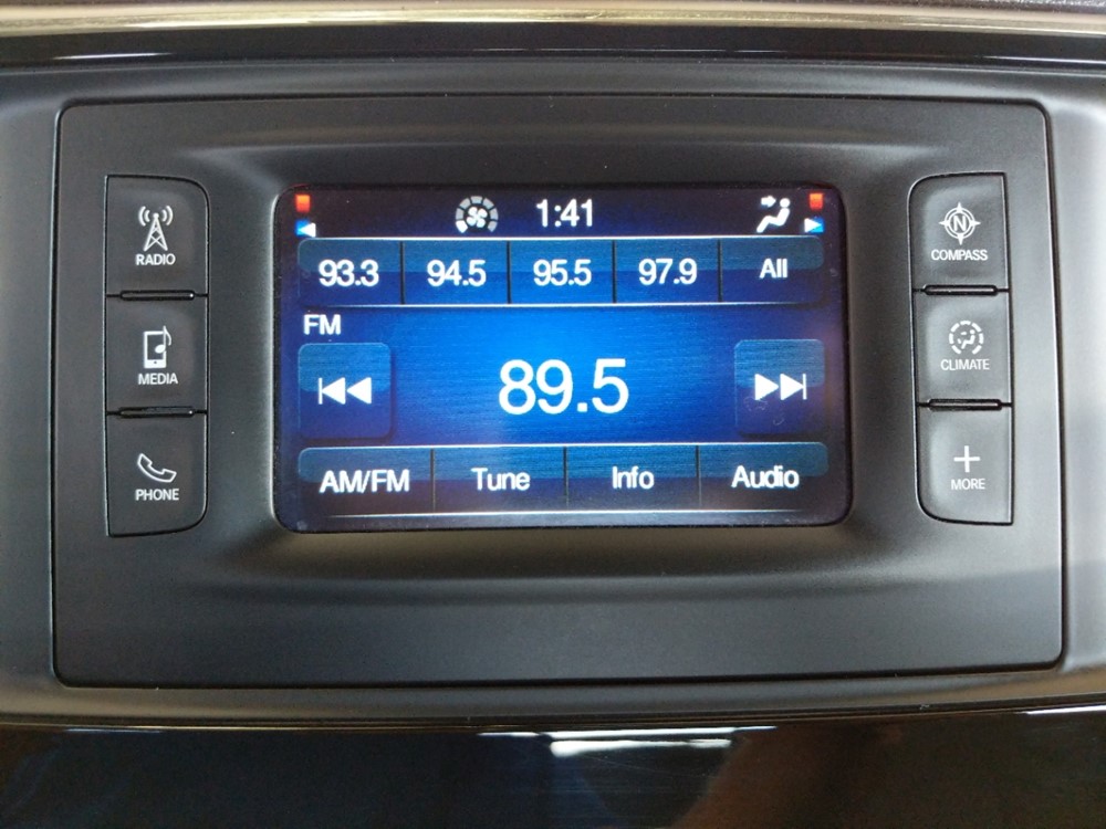 2017 Chrysler Pacifica - Stereo Package