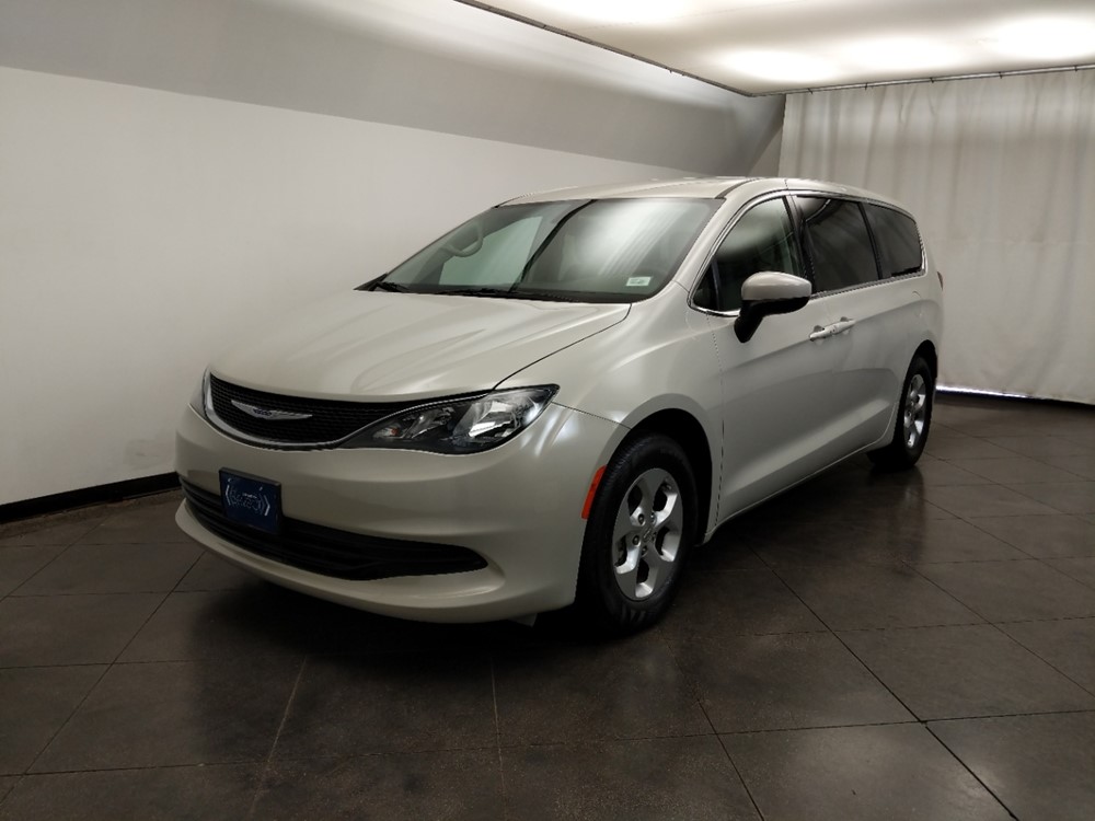 2017 Chrysler Pacifica - Driver Front Bumper