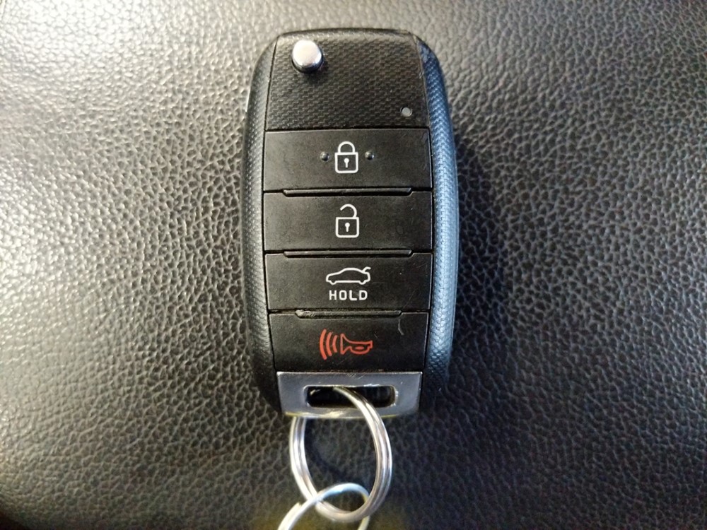 2016 Kia Forte - Keys