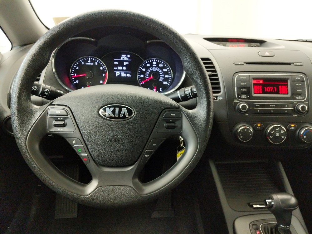 2016 Kia Forte - Driver Dash
