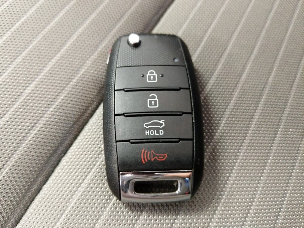 2016 Kia Forte - Keys