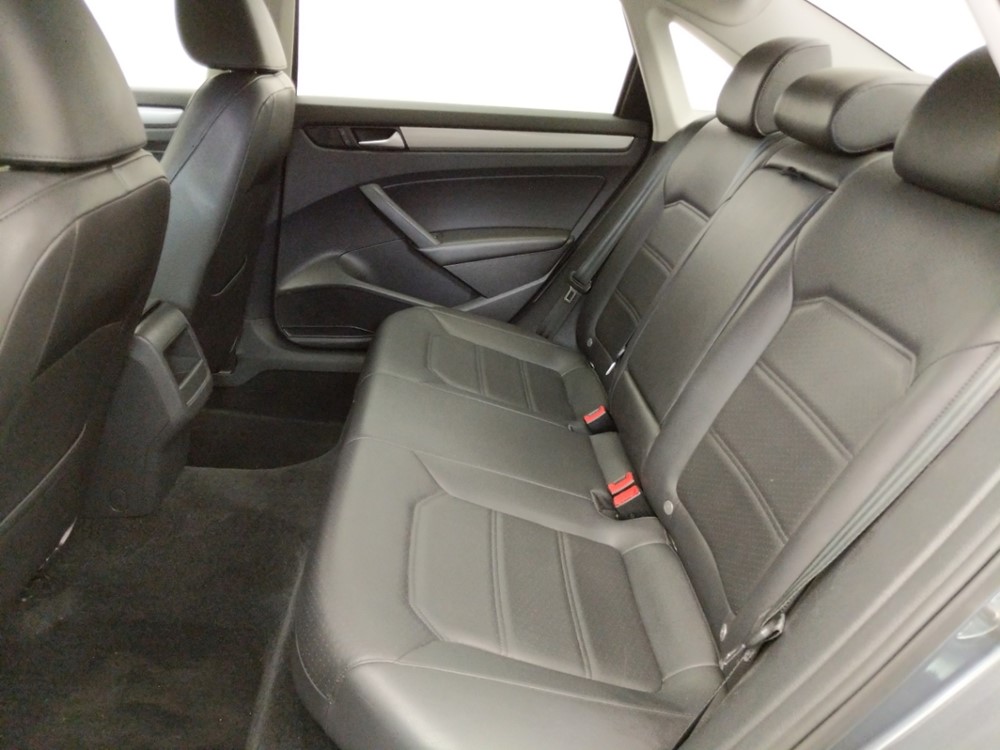 2015 Volkswagen Passat - Driver Rear Seat