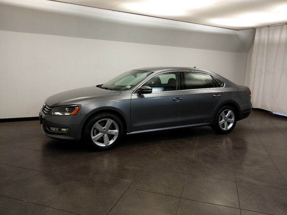 2015 Volkswagen Passat - Driver Front Side