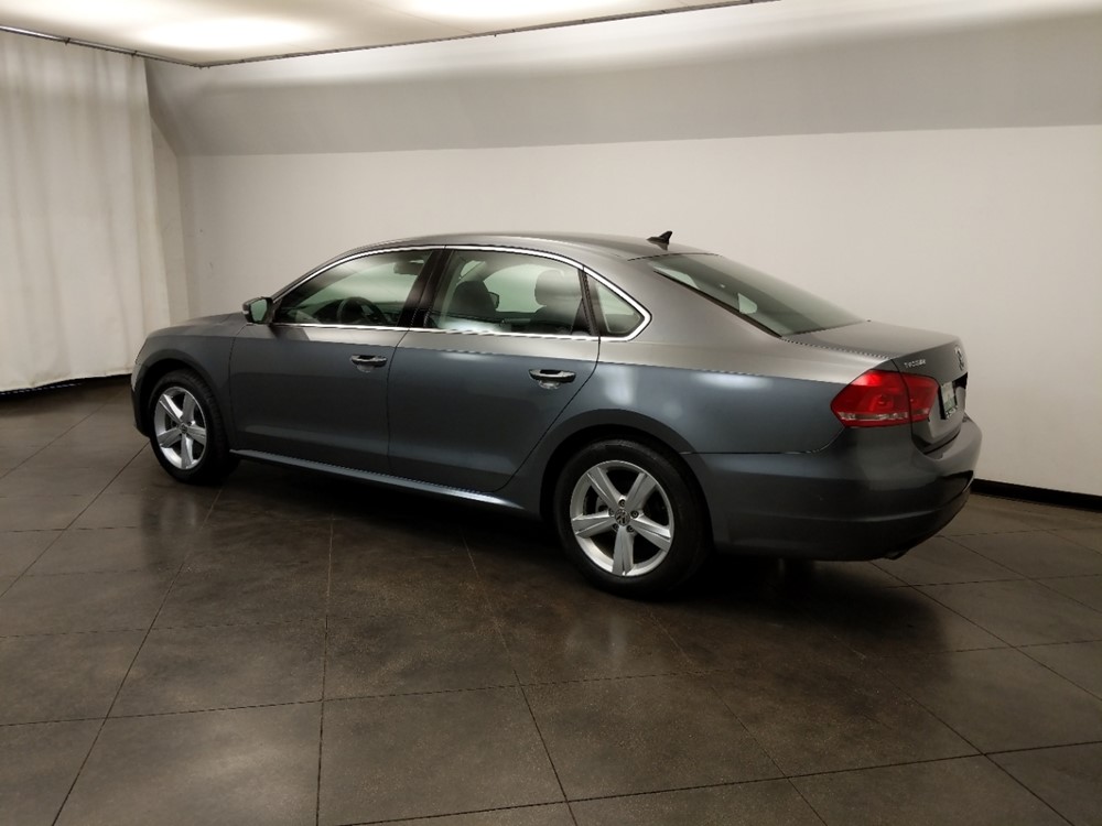 2015 Volkswagen Passat - Driver Rear Side