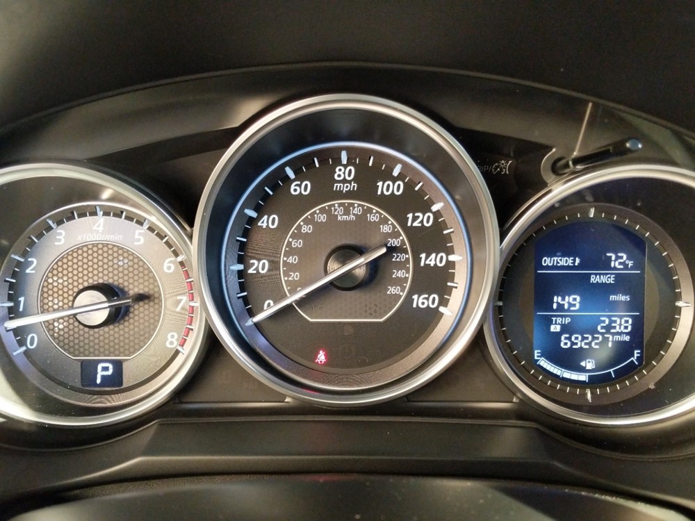 2014 Mazda Mazda6 - Odometer Close Up