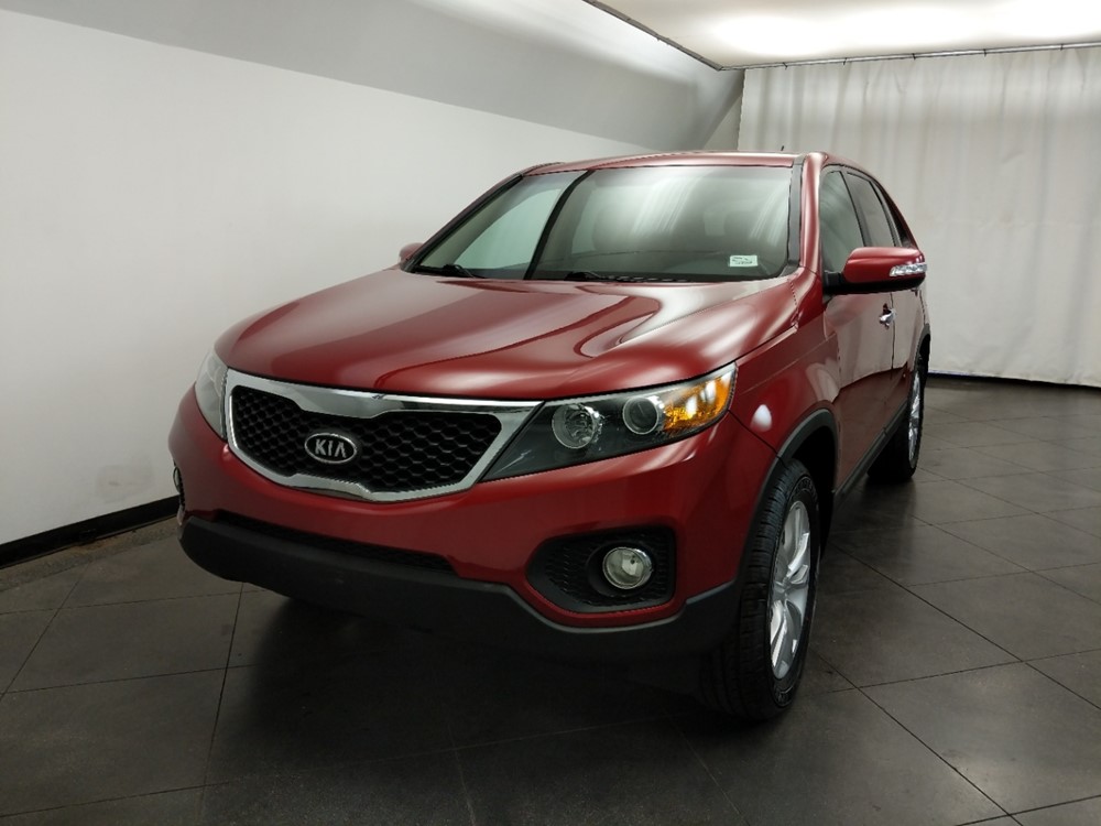 2011 Kia Sorento - Driver Front Hood