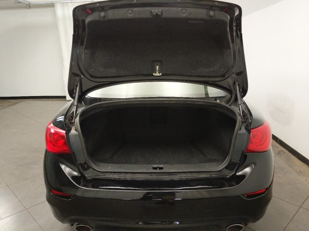 2015 INFINITI Q50 - Trunk