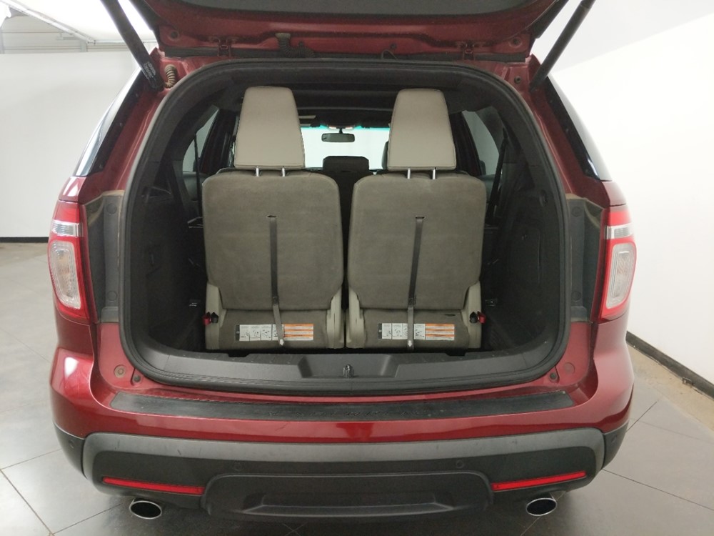 2013 Ford Explorer - Trunk