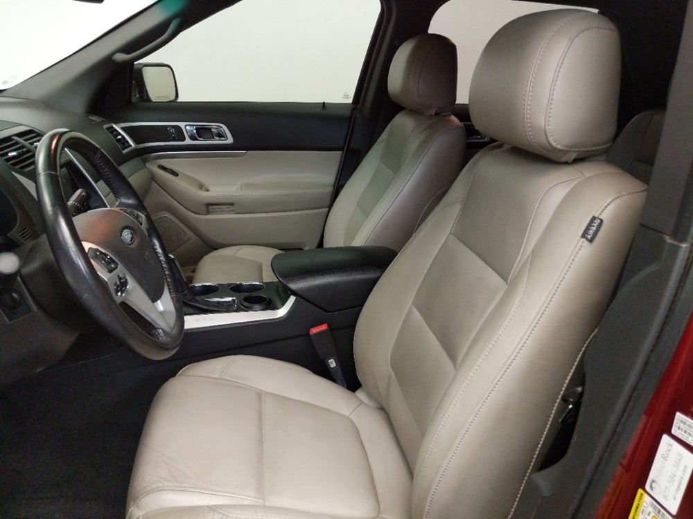 2013 Ford Explorer - Driver Front Seat