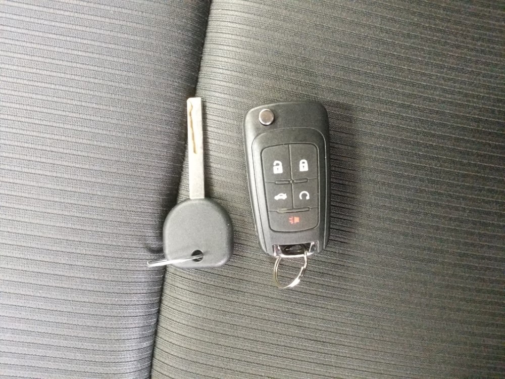 2015 Chevrolet Camaro - Keys