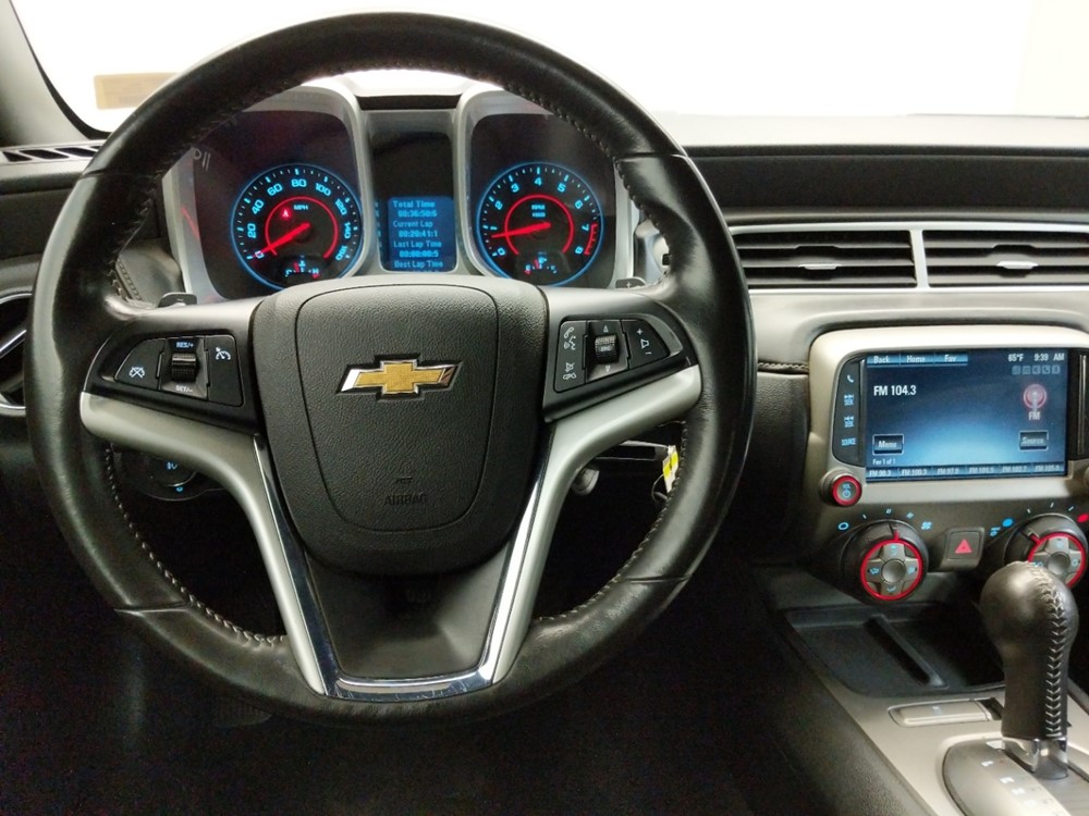 2015 Chevrolet Camaro - Driver Dash