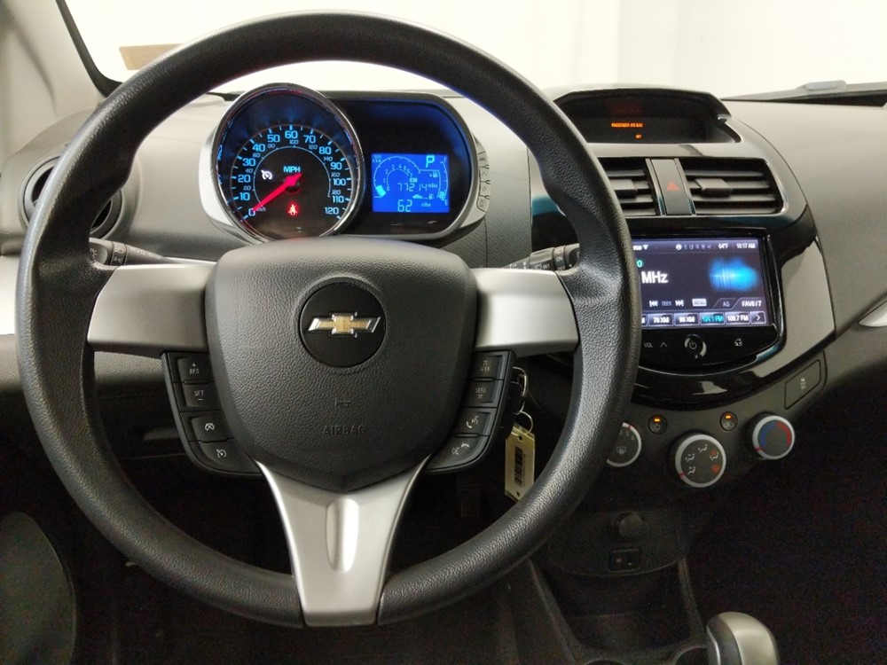 2015 Chevrolet Spark - Driver Dash
