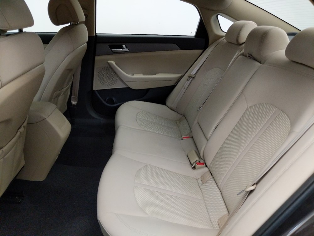2015 Hyundai Sonata - Driver Rear Seat