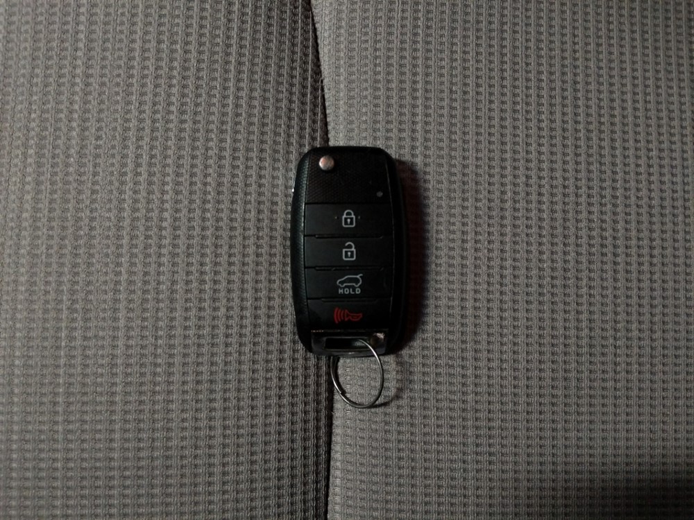 2014 Kia Sorento - Keys