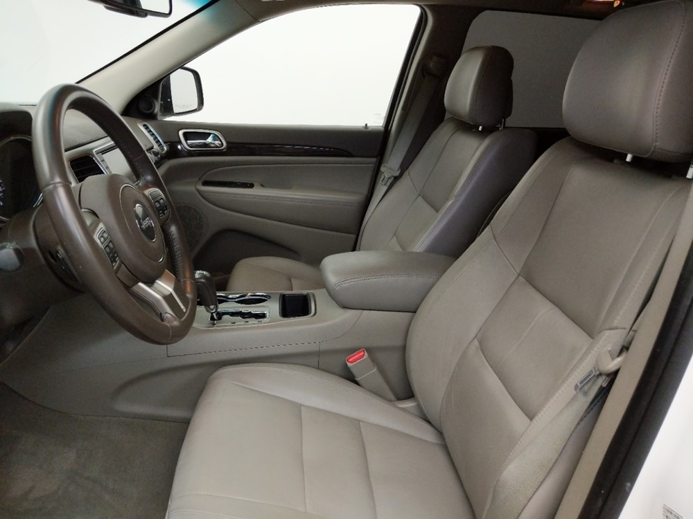 2013 Jeep Grand Cherokee - Driver Front Seat