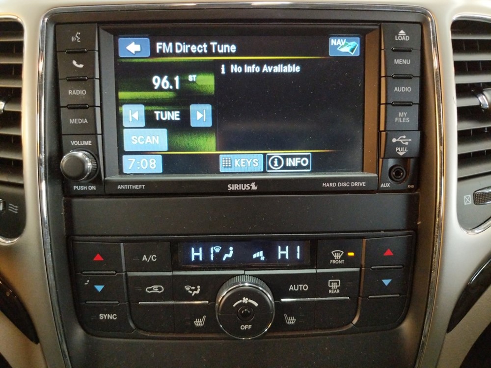 2013 Jeep Grand Cherokee - Stereo Package