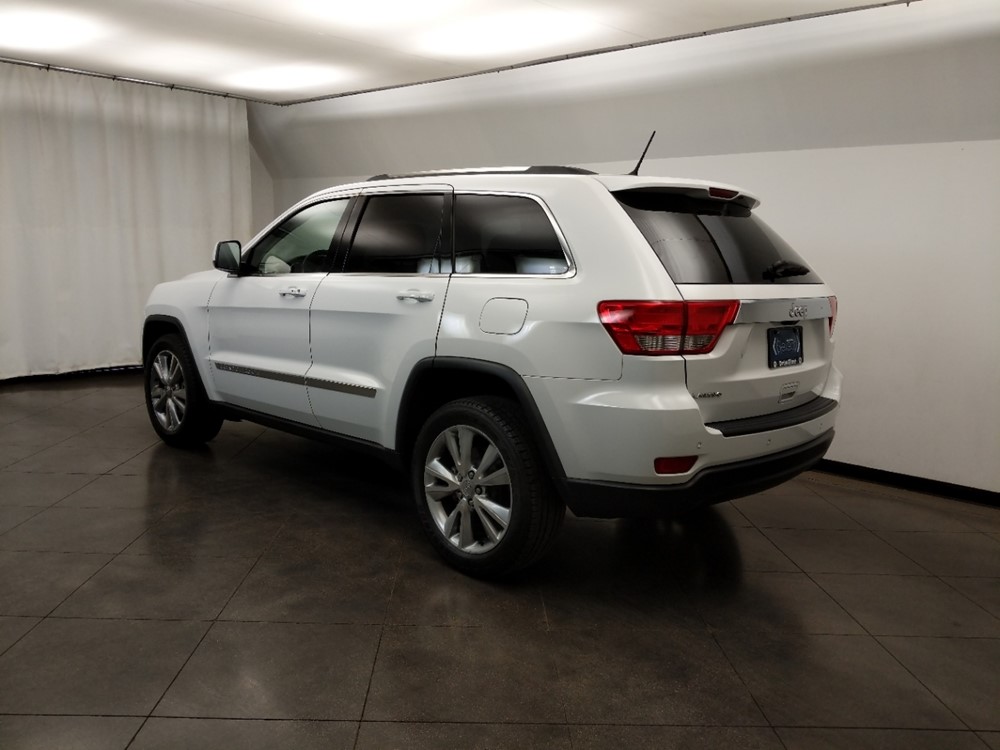 2013 Jeep Grand Cherokee - Driver Rear Bumper